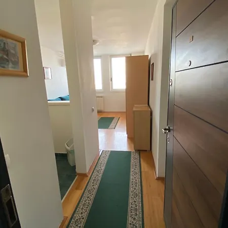 Apartman Green *